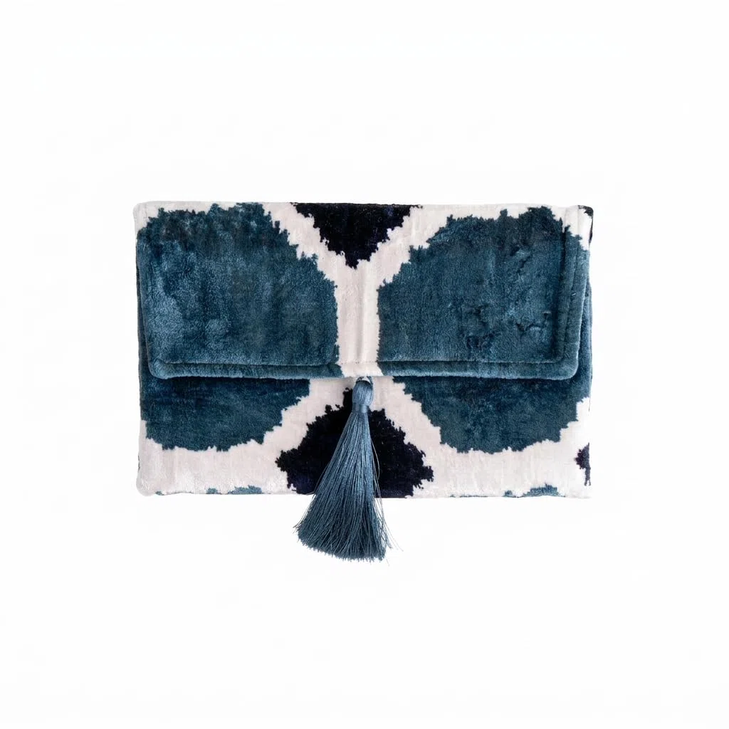 Bolso Ikat de terciopelo de seda hecho a mano, estilo sobre, diseño bohemio, patrón étnico, opción de correa de cadena, bolso de mano de fiesta de noche, bolso de mano de alta calidad, color