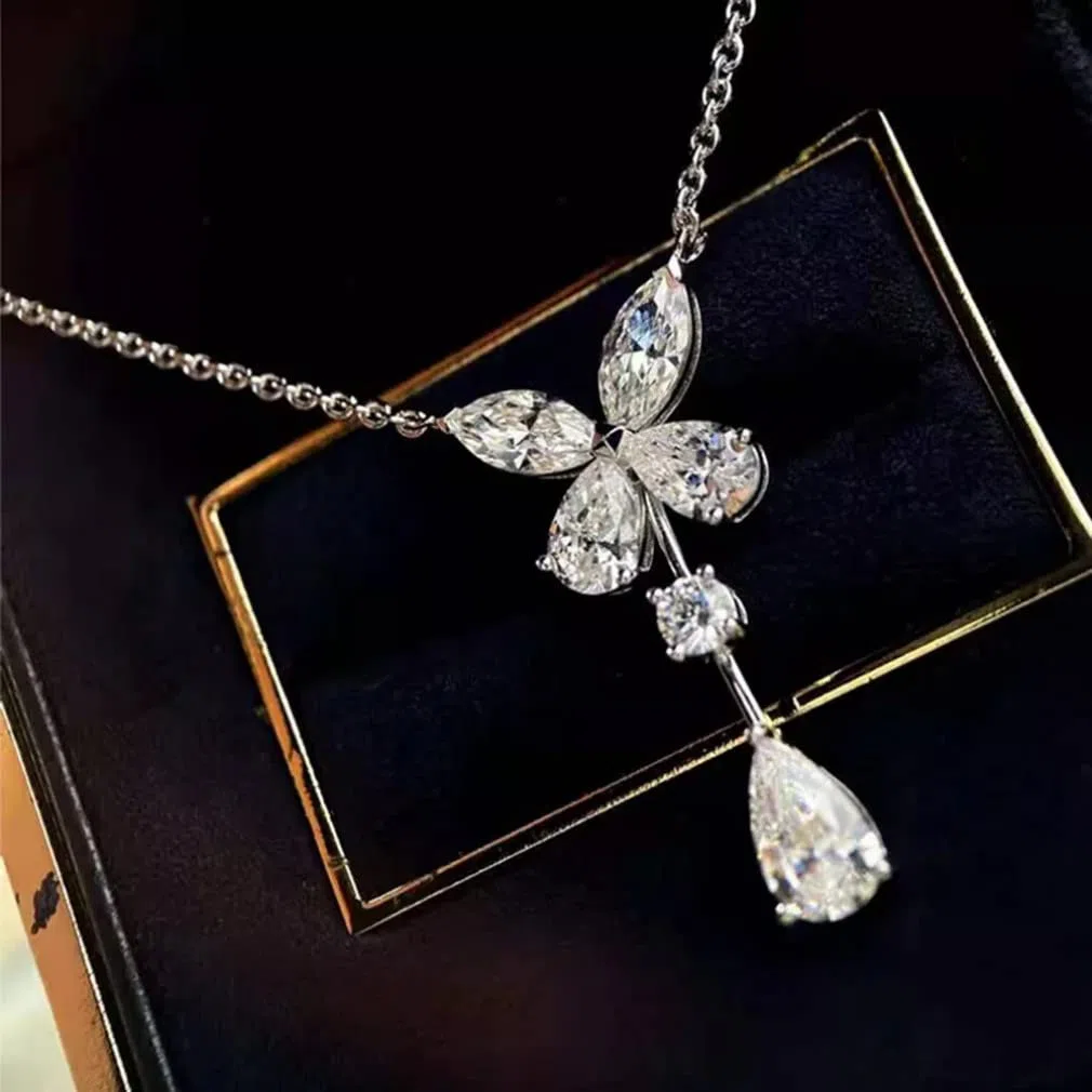 Collar con Colgante de Mariposa de Aniversario de Piedras Preciosas de moissanita de Plata de Ley 925, joyería