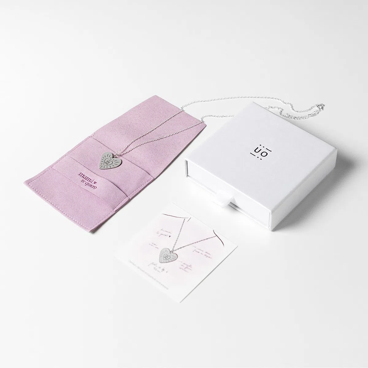 UO Collar de plata para mujer, Collar Mamá, regalo día de la madre, regalo para mamás, regalo para madres, Plata de Ley 925mm, Tamaño medalla: 1,9 x 2 cm, cadenade 42cm con alargador ajustable