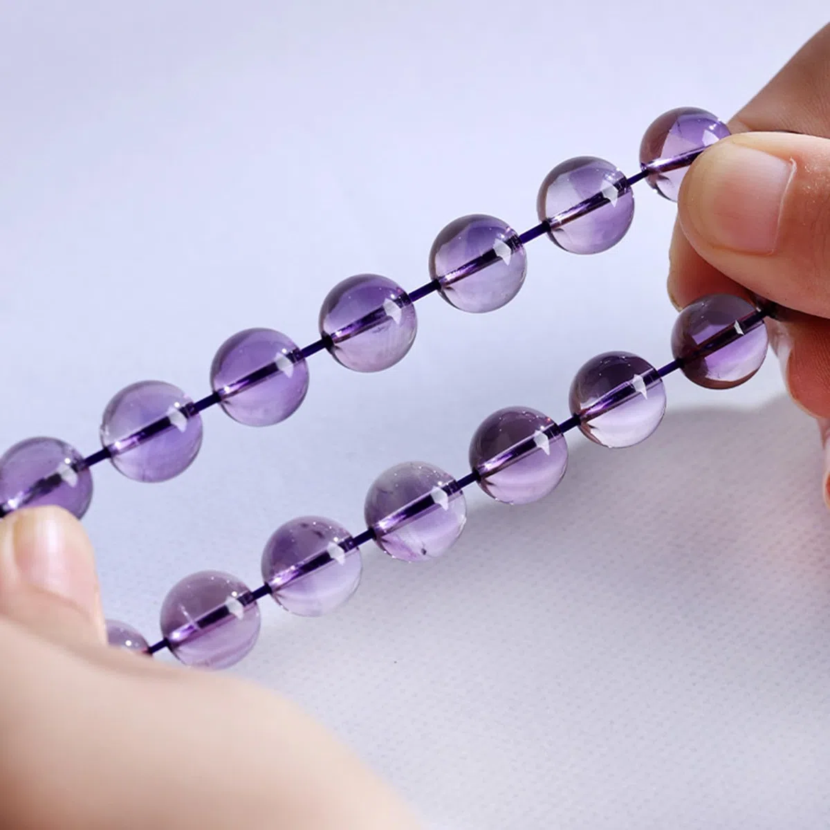Pulsera de Amatista de Grado 7A | Pulseras de Cristal con Piedras energéticas | Pulsera de Cuentas de Piedras Preciosas Naturales para Mujeres y niñas | Accesorios de Moda,13~14mm