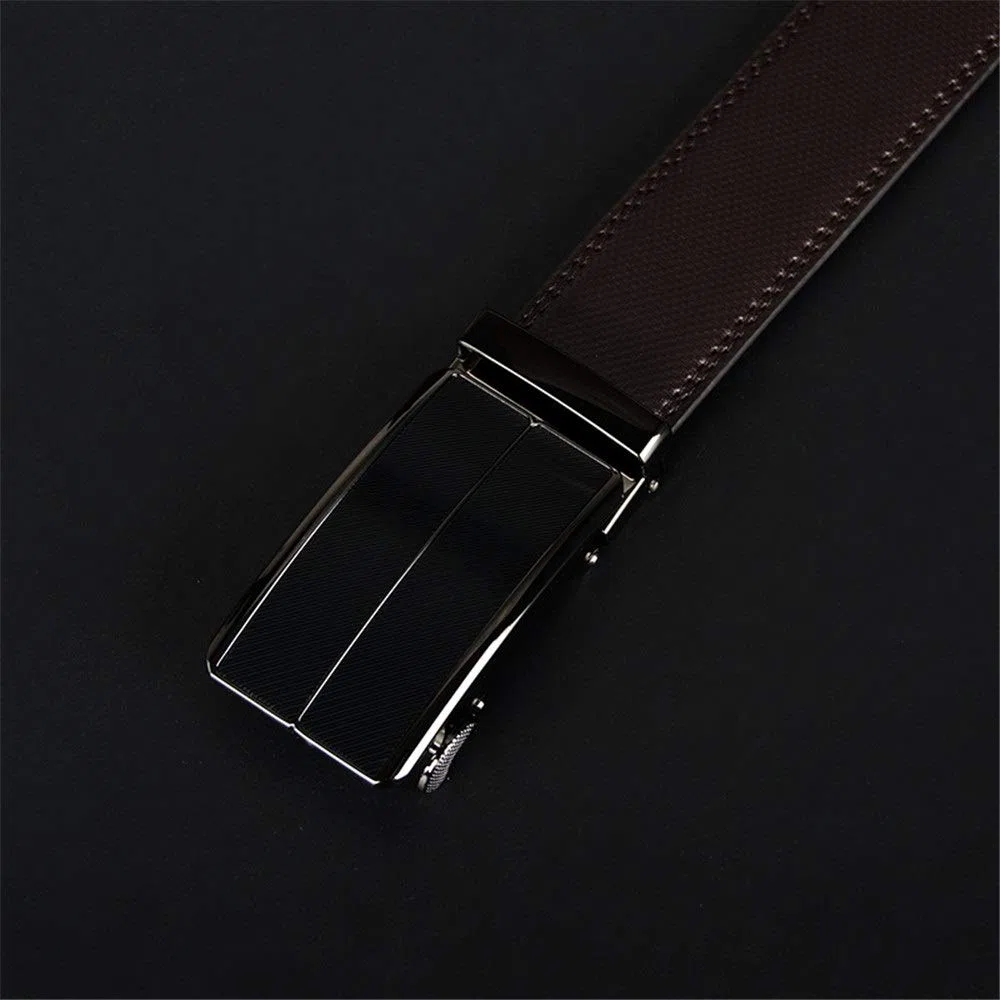 Cinturones de cuero para hombres Cinturón de cuero para hombres Hebilla automática flexible y duradera Cinturón deslizante de lujo Vestido con trinquete Cinturones elegantes Regalo para traj