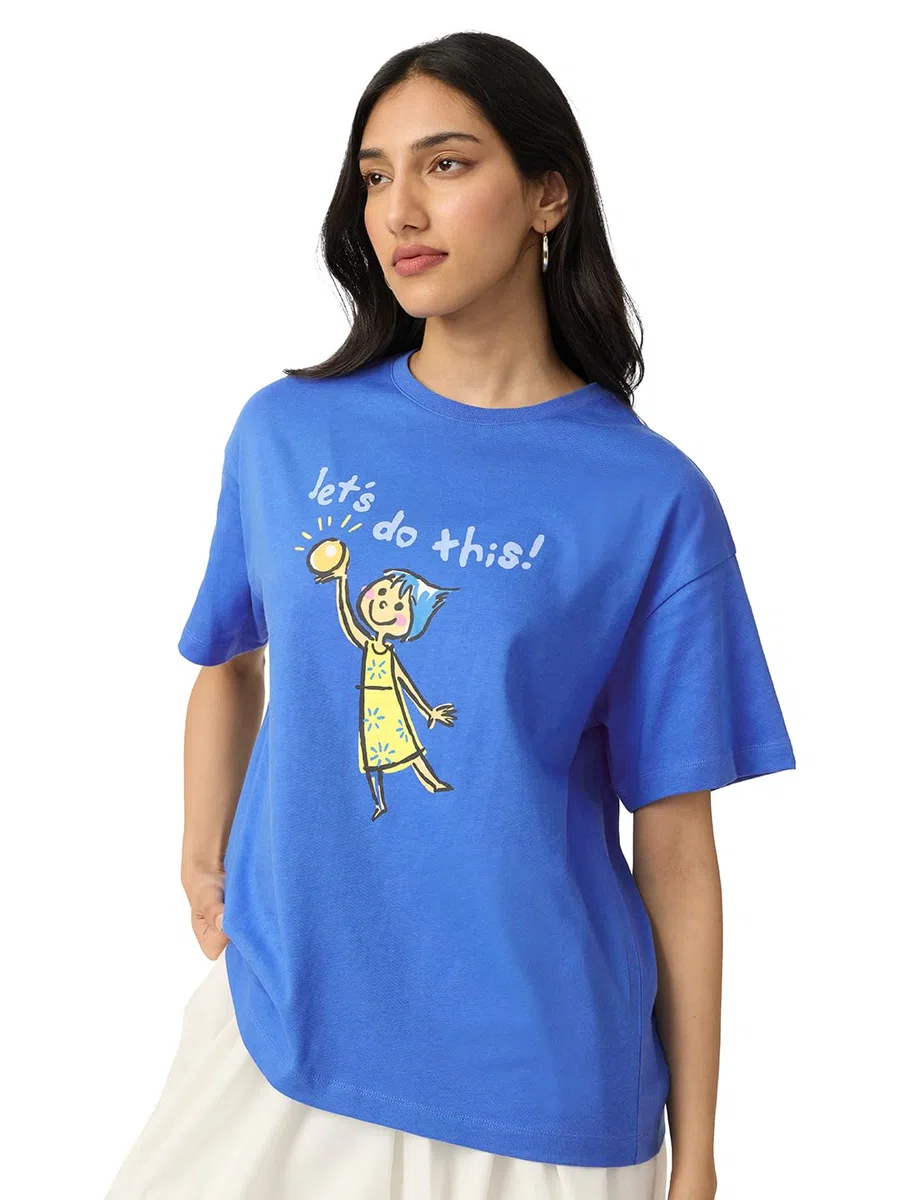 The Souled Store Dentro: Joy Camiseta de manga corta con cuello redondo de algodón con estampado gráfico azul para mujeres y niñas