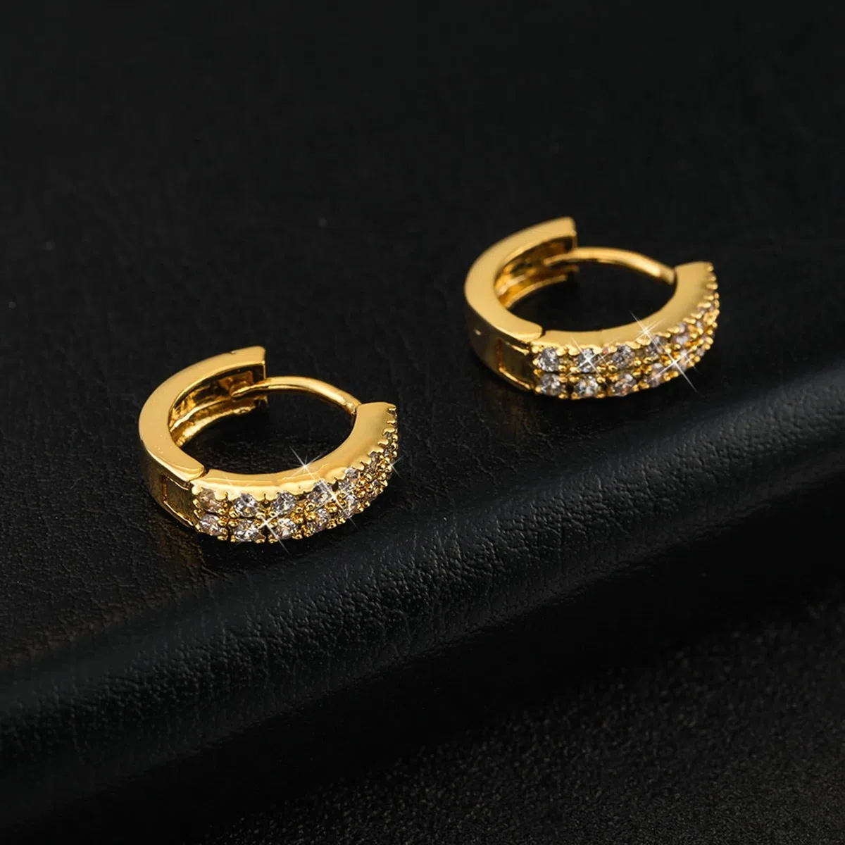 KnSam Pendientes de oro amarillo Au750 de 18 quilates, joyas de oro auténtico, pendientes de aro de doble fila con moissanita, pendientes de oro de 18 quilates para mujer, pequeños, dorados