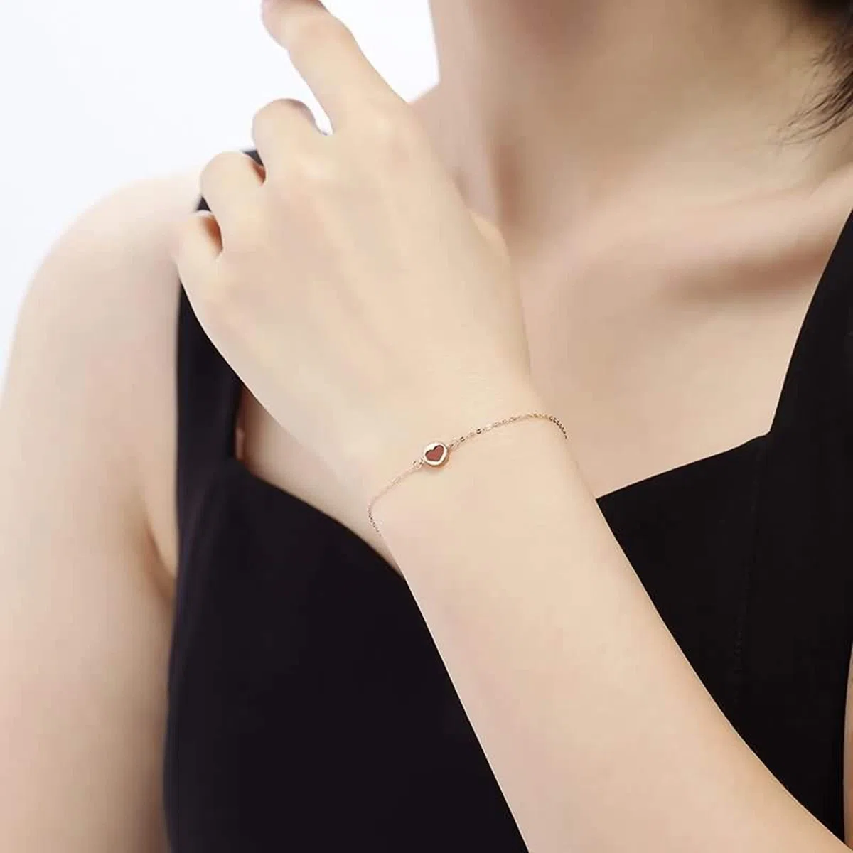 Pulsera con Dije de corazón para Mujer en Oro Rosa de 18 Quilates