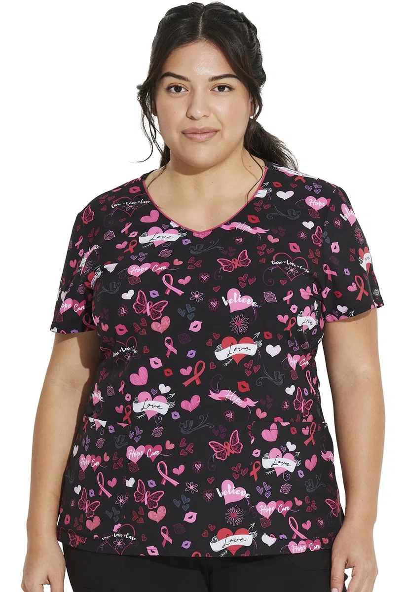Dickies EDS Prints DK852 Women's V-Neck Top, Americana Heart