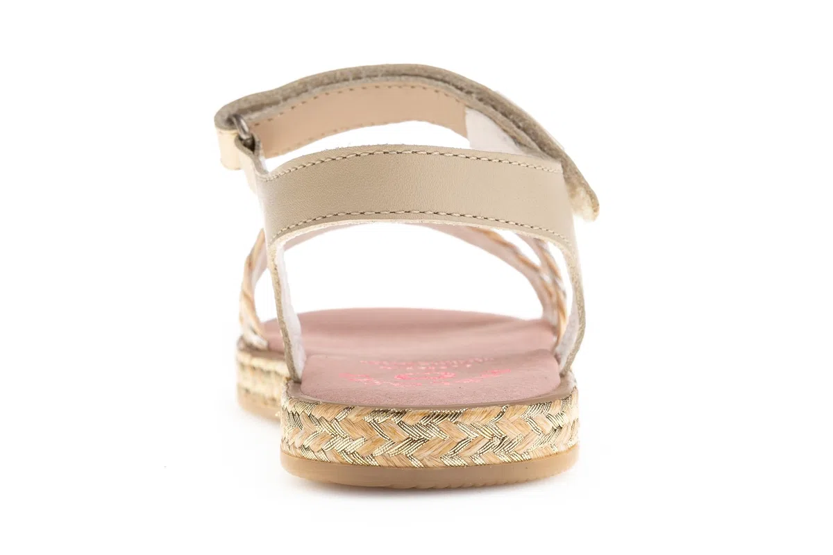 Pablosky Pepa 437030, Sandalia