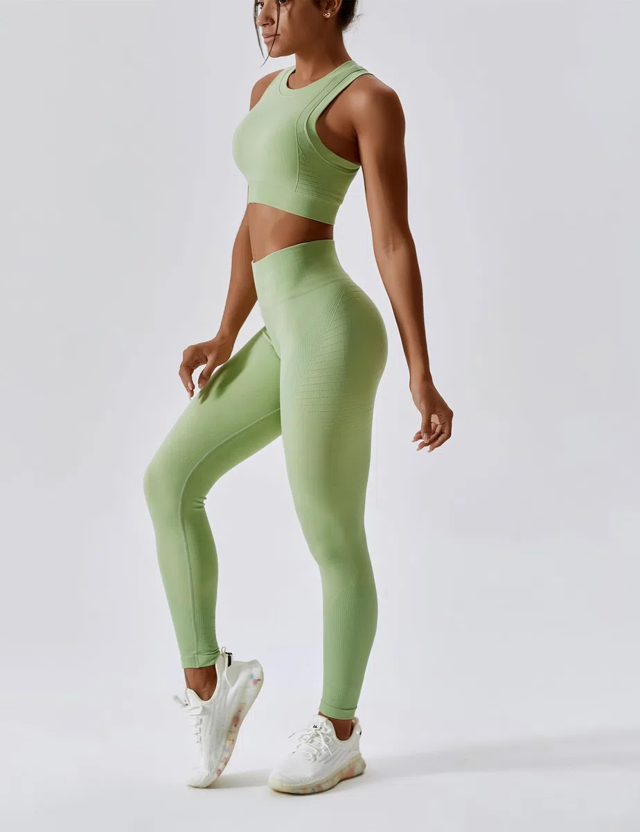 ABOCIW Conjunto de entrenamiento sin costuras para mujer, brasier deportivo de espalda cruzada, camiseta sin mangas, leggings de cintura alta, 2 piezas, trajes de gimnasio y yoga