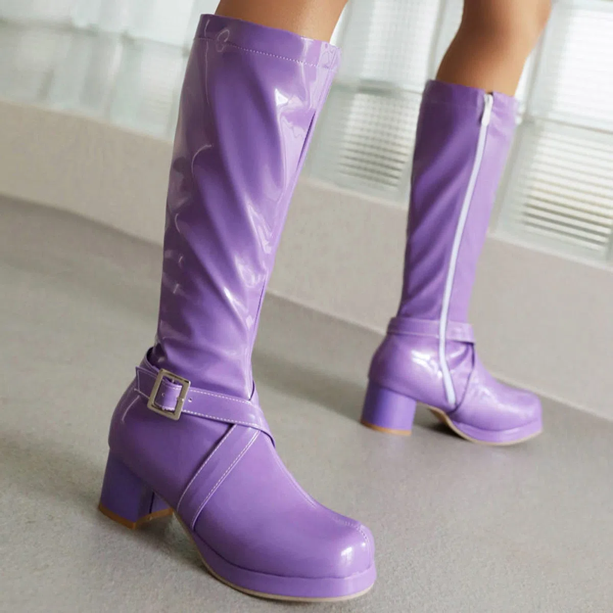 Botas de pantorrilla media para mujer e invierno Hebilla de color sólido de moda Cremallera lateral Cómodo tacón grueso Zapatos de tacón cuadrado Zapatillas de deporte para mujer, morado, 39 EU