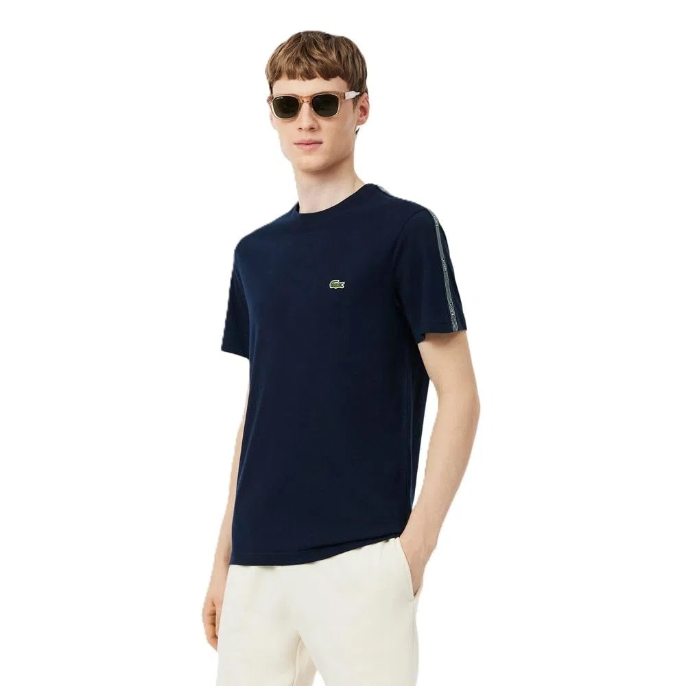 Lacoste Camiseta de Manga Corta para Hombre, Algodón 100%, Azul Marino, Cuello Redondo, Raya en Hombros, Regular Fit