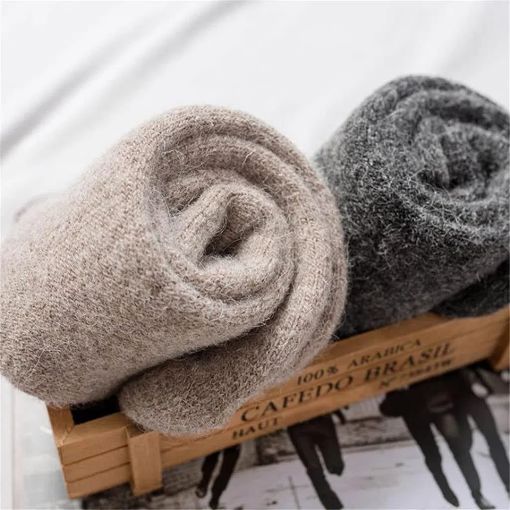 Chtom 5 Pares de Calcetines de Invierno Hombres súper Gruesos termosocks sólidos de Lana Calcetines de Conejo contra Nieve frío calcetín Caliente (Color: 5 Pares Tamaño: 7.5-11 Pulgadas)