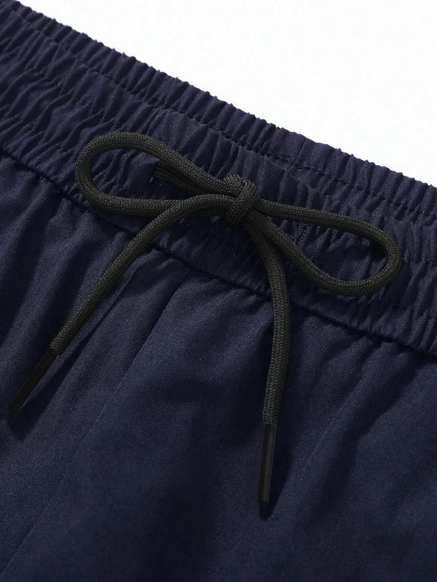 AVANOVA Pantalones de chándal negros para hombre – Cintura con cordón, ajuste holgado, pantalones deportivos de secado rápido, pantalones deportivos ligeros y transpirables (Track 40)