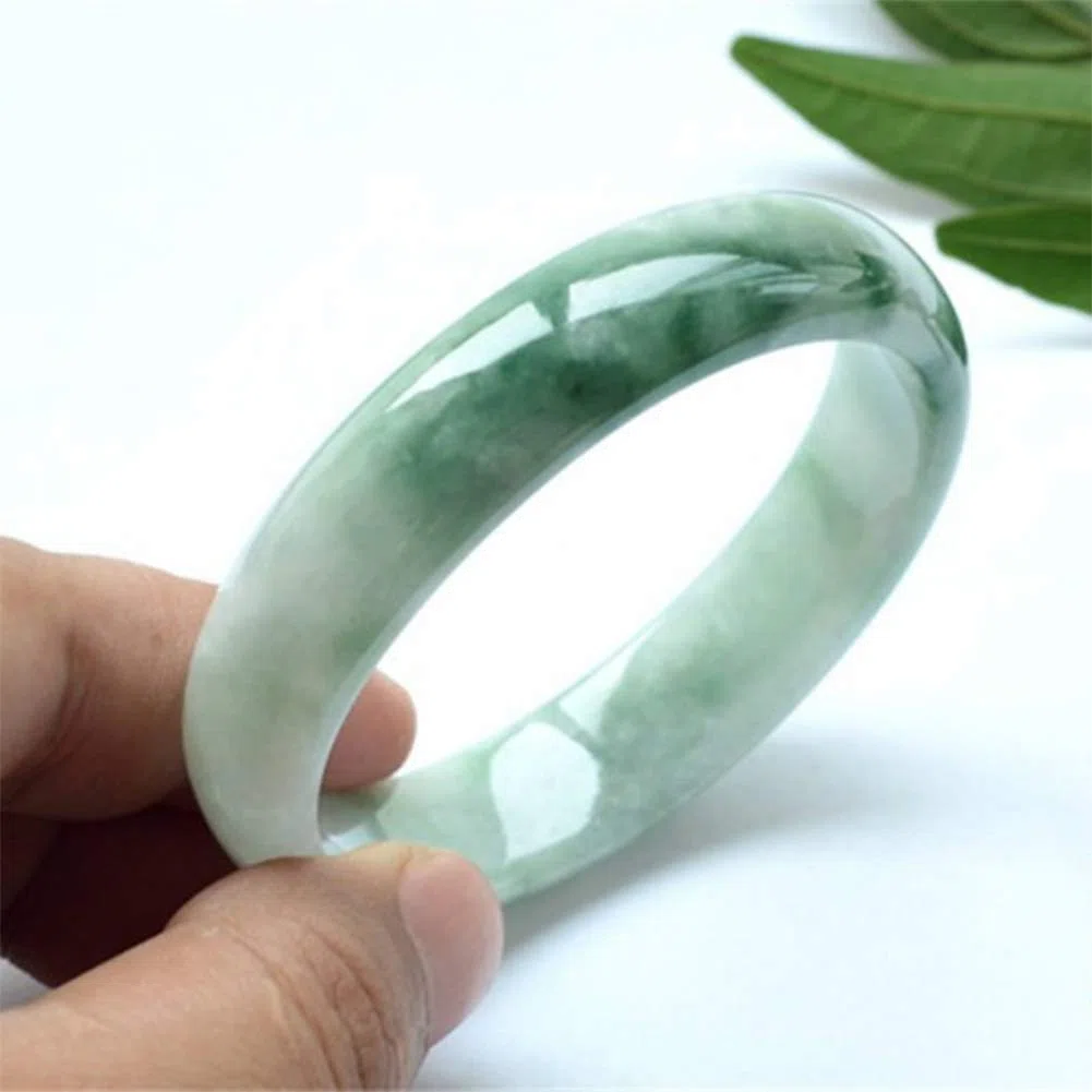 AKT Brazalete de Jade Natural Pulsera Esmeralda Mujer Encanto Joyería de Moda Amuleto de la Suerte de Lady Girl Tallado a Mano,60-61mm