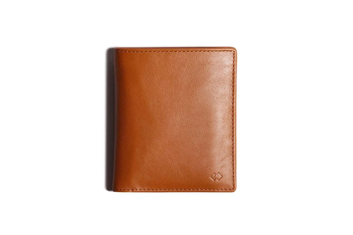 Harber London - Cartera Bifold de Piel con protección RFID, para 18 Tarjetas de crédito y Billetes, con Bolsillo para Monedas | Color Piel | Hecho a Mano