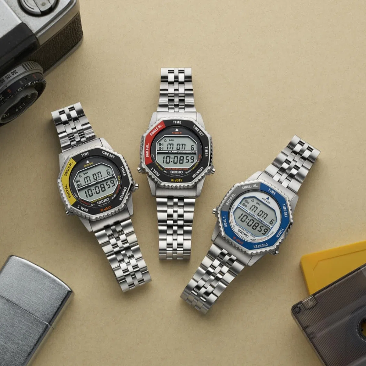 Seiko SMGG21P1 - Reloj Digital para Hombre con Esfera Azul y Plateada y Correa Plateada