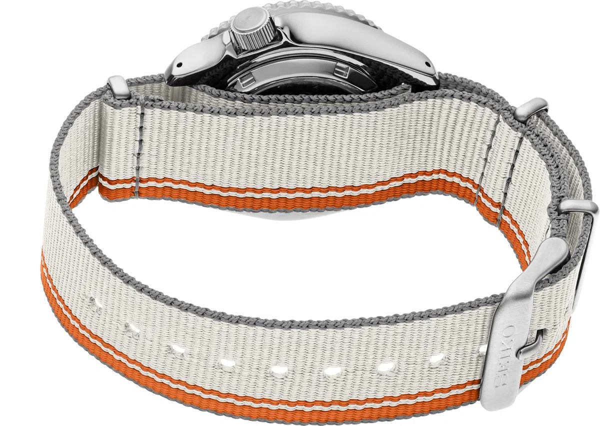 SEIKO SRPK73 - Reloj analógico Manual de Cuerda automática para Hombre, Esfera Negra, Correa de Acero Inoxidable Plateada, 5 Deportes, 24 Joyas, 100 Metros, Resistente al Agua, Reloj Deportivo,