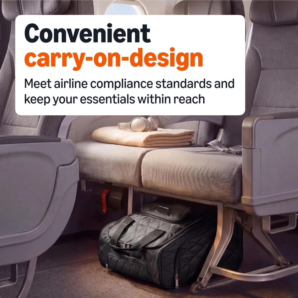 Amazon Basics Equipaje para Llevar debajo del Asiento, Acolchado en Color Negro, 35.3cm x 25.2cm x 38.5cm