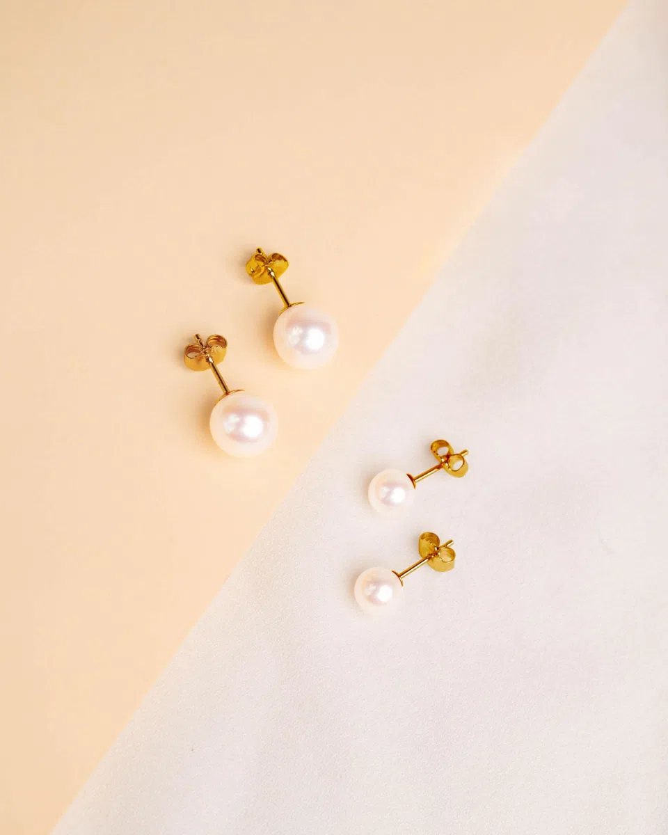 Pendientes de Perlas Redondas Cultivadas de Agua Dulce de Mujer Secret & You - En Oro de 18 k Ley 750 o en Plata de Ley de 925 Rodida - Disponibles en 6 tallas, desde 6-6,5 mm hasta 11-11,5 mm