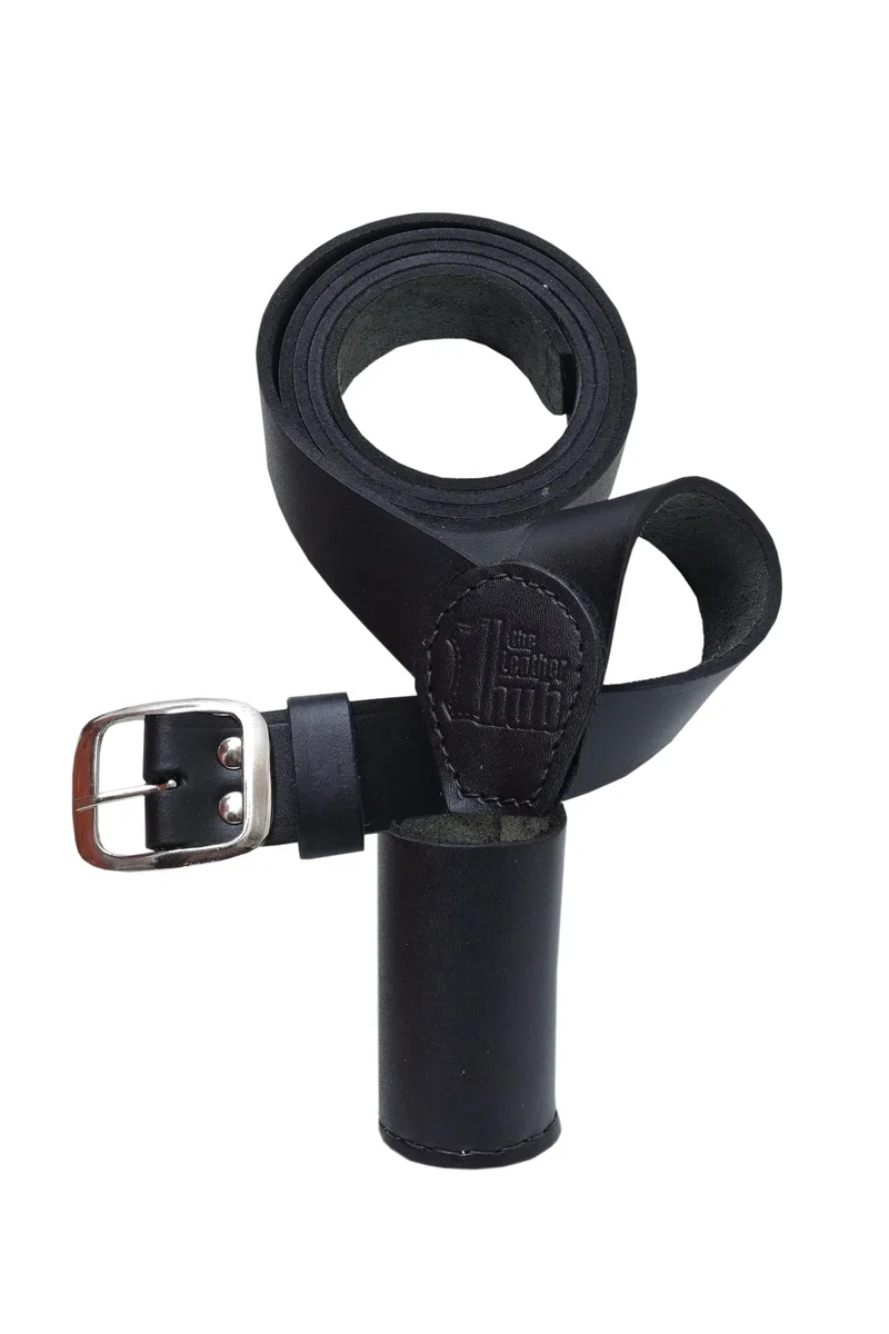 Cinturón cruzado para mástil de bandera, correa de transporte de bandera de hombro izquierdo, cinturón ajustable de cuero negro genuino con hebilla de latón acabado plateado para militares, ejército y