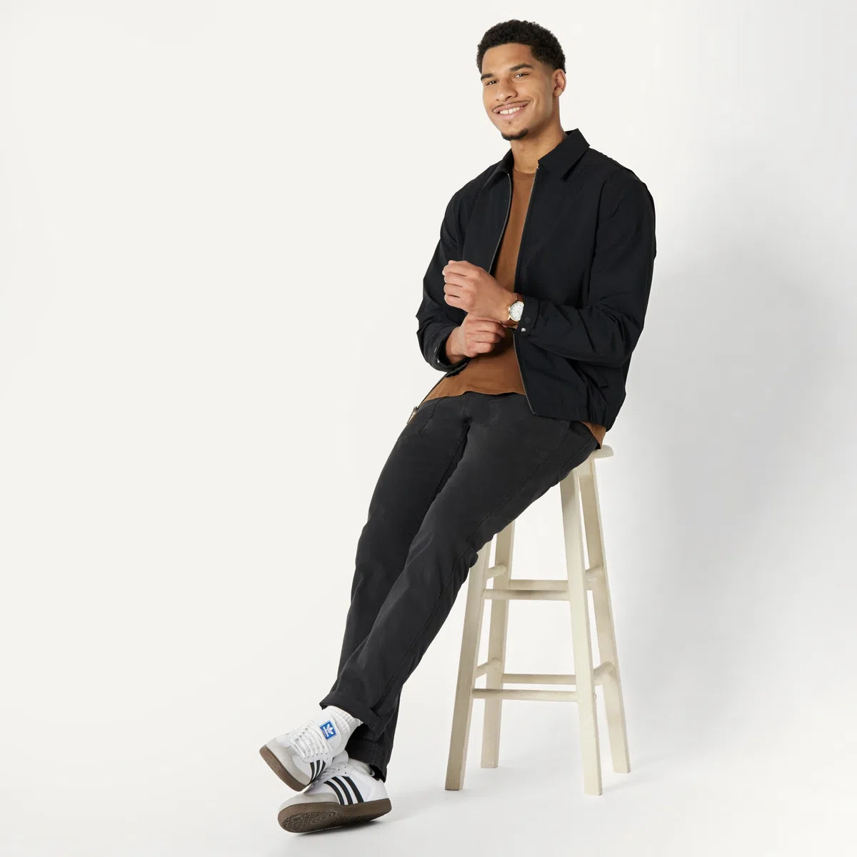 Amazon Essentials Hombre Chaqueta Bomber Elástica, Ligera y Holgada con Cremallera