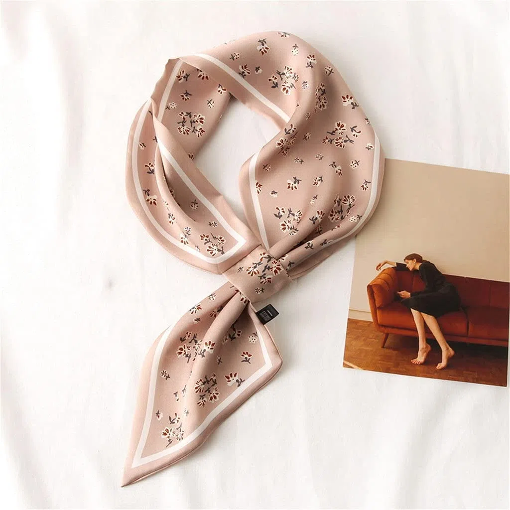 Bufanda de Mujer Bufanda Cuadrada Estampado de Corbata de Pelo Pañuelo de Seda Satinada Pañuelo de Cabeza para Mujer Bufanda de Seda de Tira Larga pequeña (C 15 * 70CM)