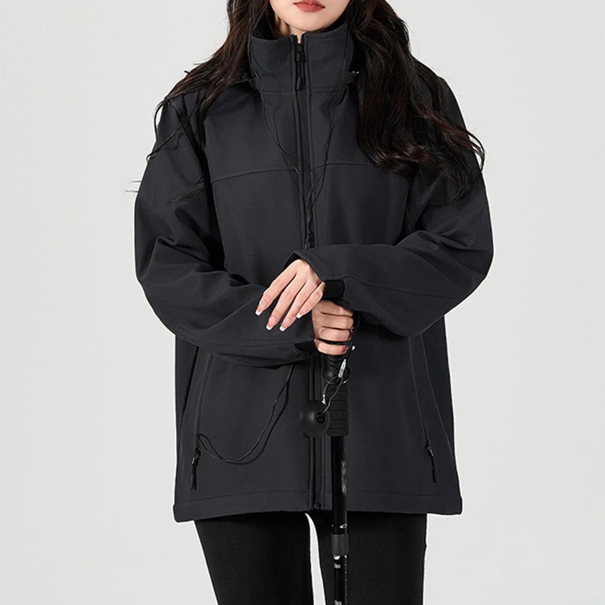 Mujer al aire libre montañismo ropa deportiva con senderismo impermeable abrigo cortavientos de longitud media