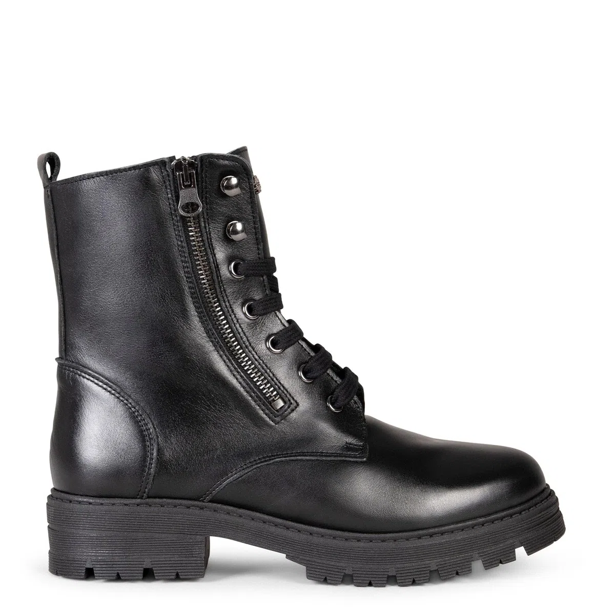 miMaO. Botas militares mujer en piel con piso track y cremallera lateral. Hecho en España