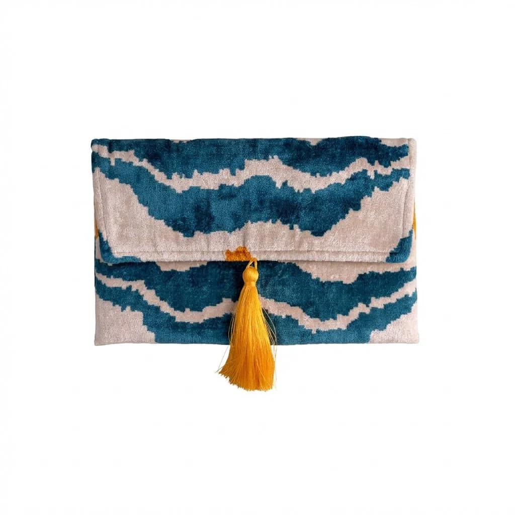 Bolso Ikat de terciopelo de seda hecho a mano, estilo sobre, diseño bohemio, patrón étnico, opción de correa de cadena, bolso de mano de fiesta de noche, bolso de mano de alta calidad, color