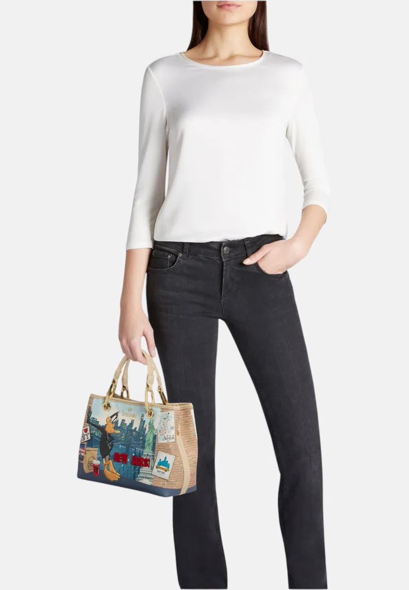 Braccialini Postales Lt Bolso de mano de piel sintética con asas dobles y correa ajustable y extraíble, para una doble portabilidad cómoda y versátil. El estampado vibrante inspirado en Nueva York