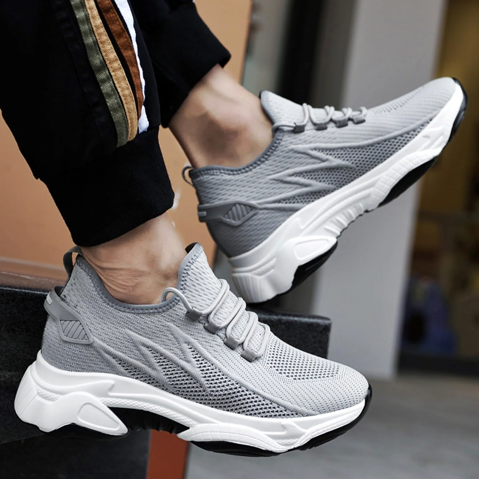Productos de Senderismo para Hombre Zapatillas Transpirables de caña Alta para Exteriores Estilo otoño e Invierno cómodo Rendimiento y Agarre Seguro