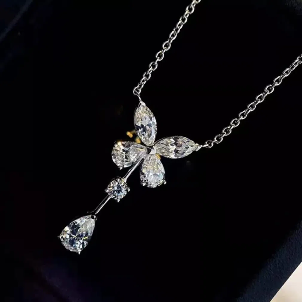 Collar con Colgante de Mariposa de Aniversario de Piedras Preciosas de moissanita de Plata de Ley 925, joyería