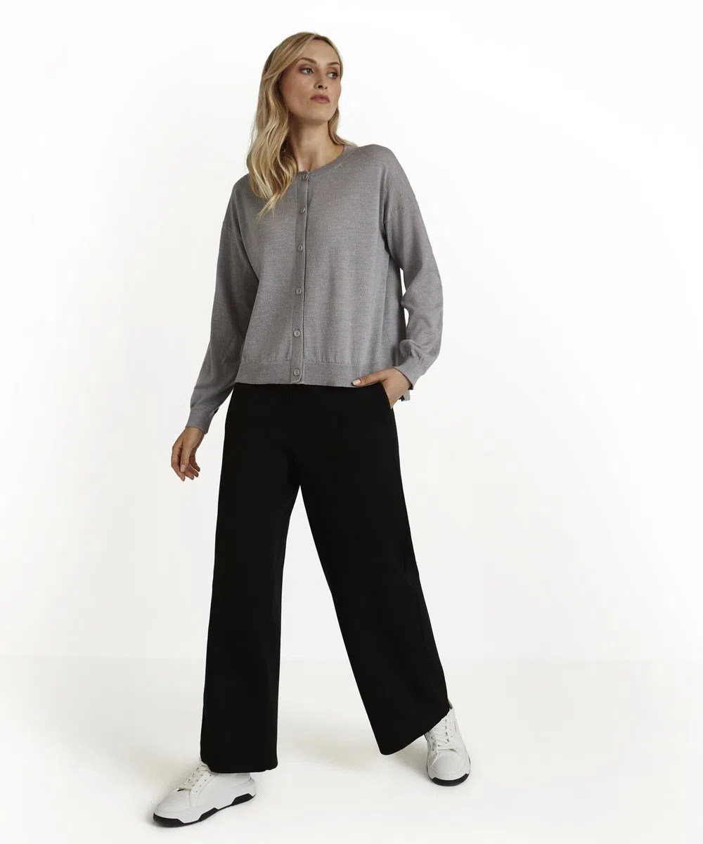 FALKE Mujer Basic New Merino Cardigan suéter cárdigan clásico Suave Elegante para el Trabajo y el Tiempo Libre Transpirable regulación climática antiolor Lana 1 Pieza