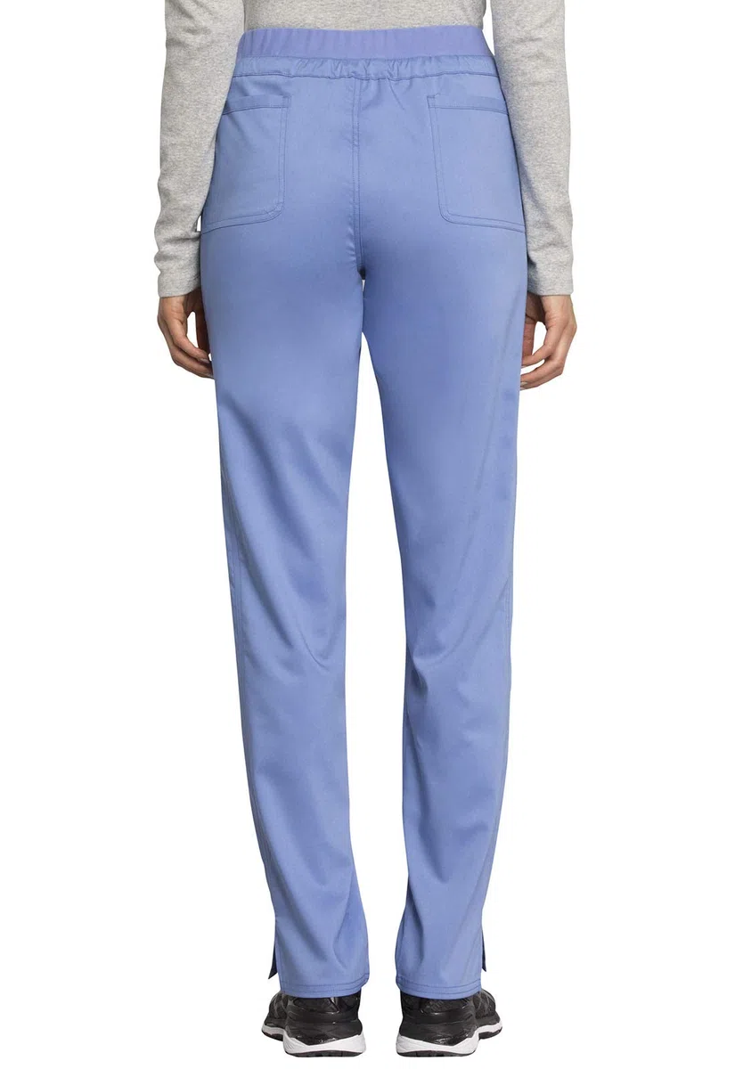Cherokee Conjunto de uniforme médico para mujer con cuello en V, WW657 con pantalón médico de tiro medio y pierna cónica con cordón WW105, Ciel- 2XL Top / 2XL Petite Pant