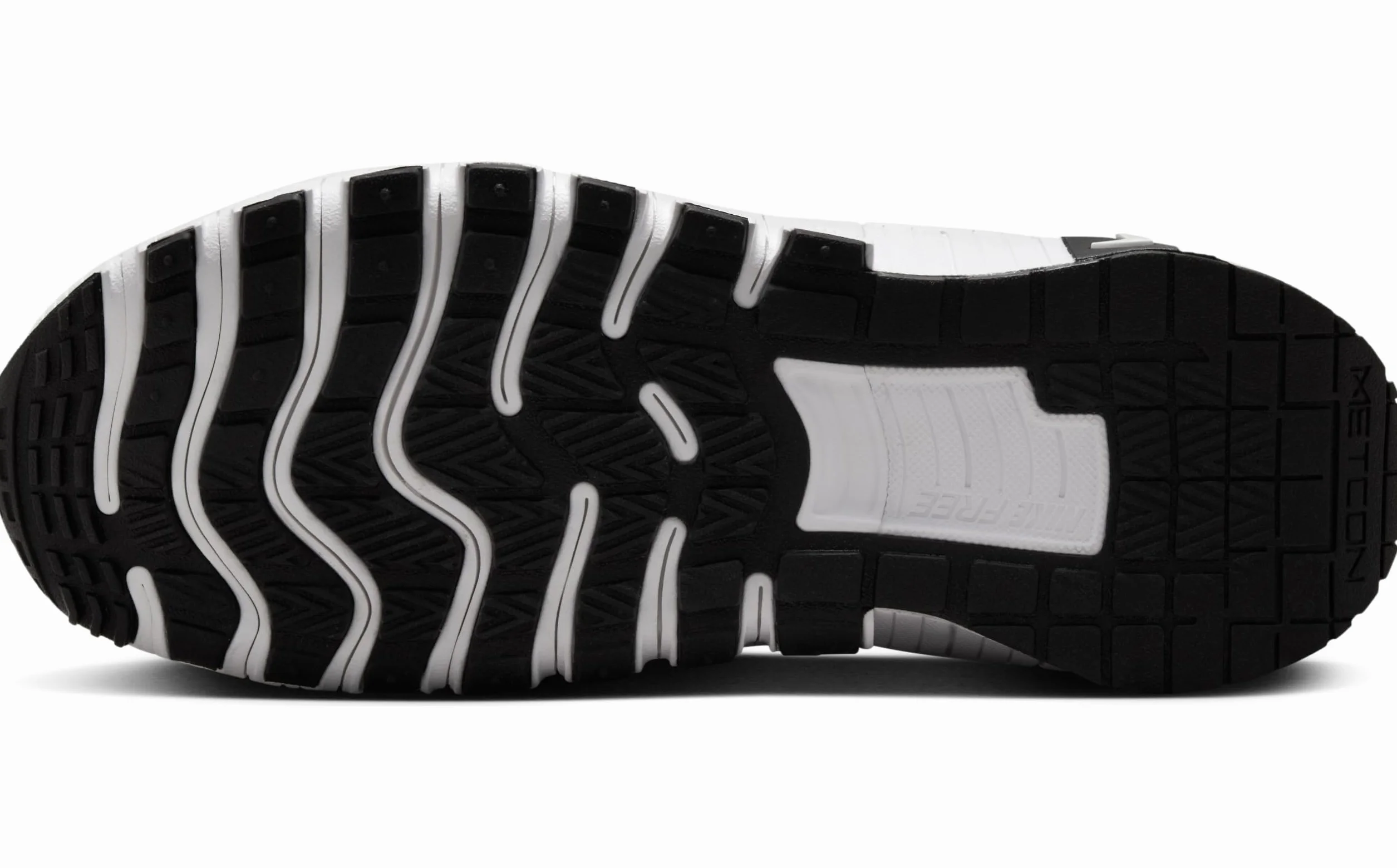 Nike Free Metcon 6 Black/White 44.5 EU