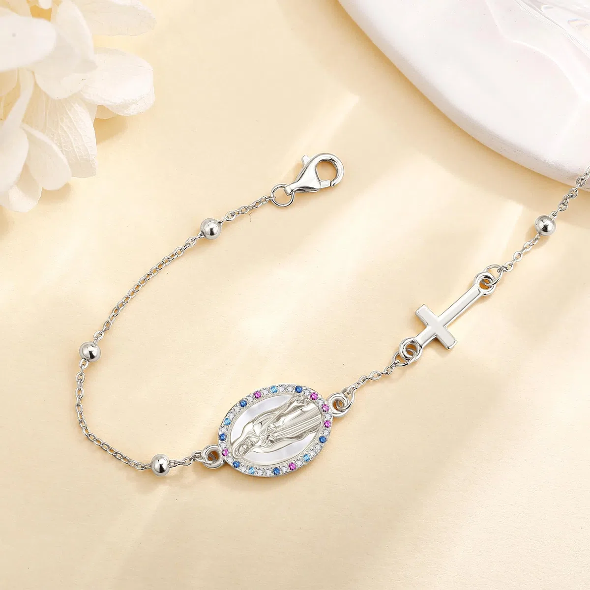 URONE Pulsera de la Virgen María de Plata de Ley con Rosario y Cruz Colgante Pulsera "Virgen de Guadalupe" Joyería Cristiana Regalos para Mujer