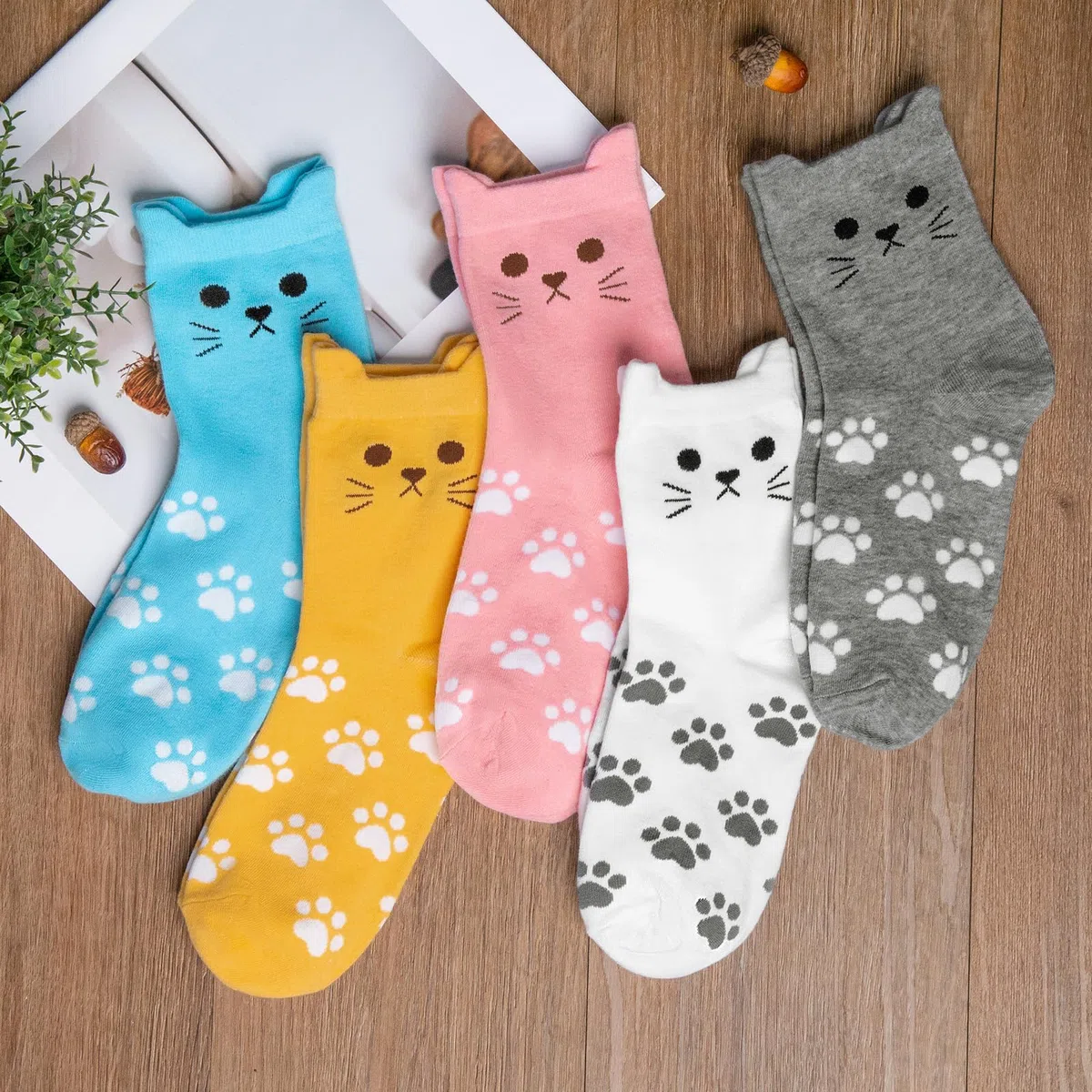Chalier 5 Pares de Calcetines Divertidos para Mujer, CÓmodos Y Bonitos Calcetines Estampados Estampados Divertidos, Novedosos Calcetines de Gato para Mujeres, Regalos