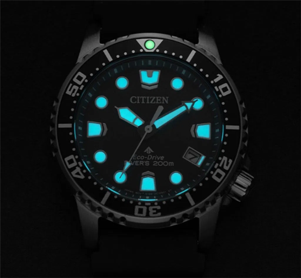 Citizen Reloj analógico de Cuarzo para Mujer con Correa de Poliuretano EO2023-00A, Rosa., Correa