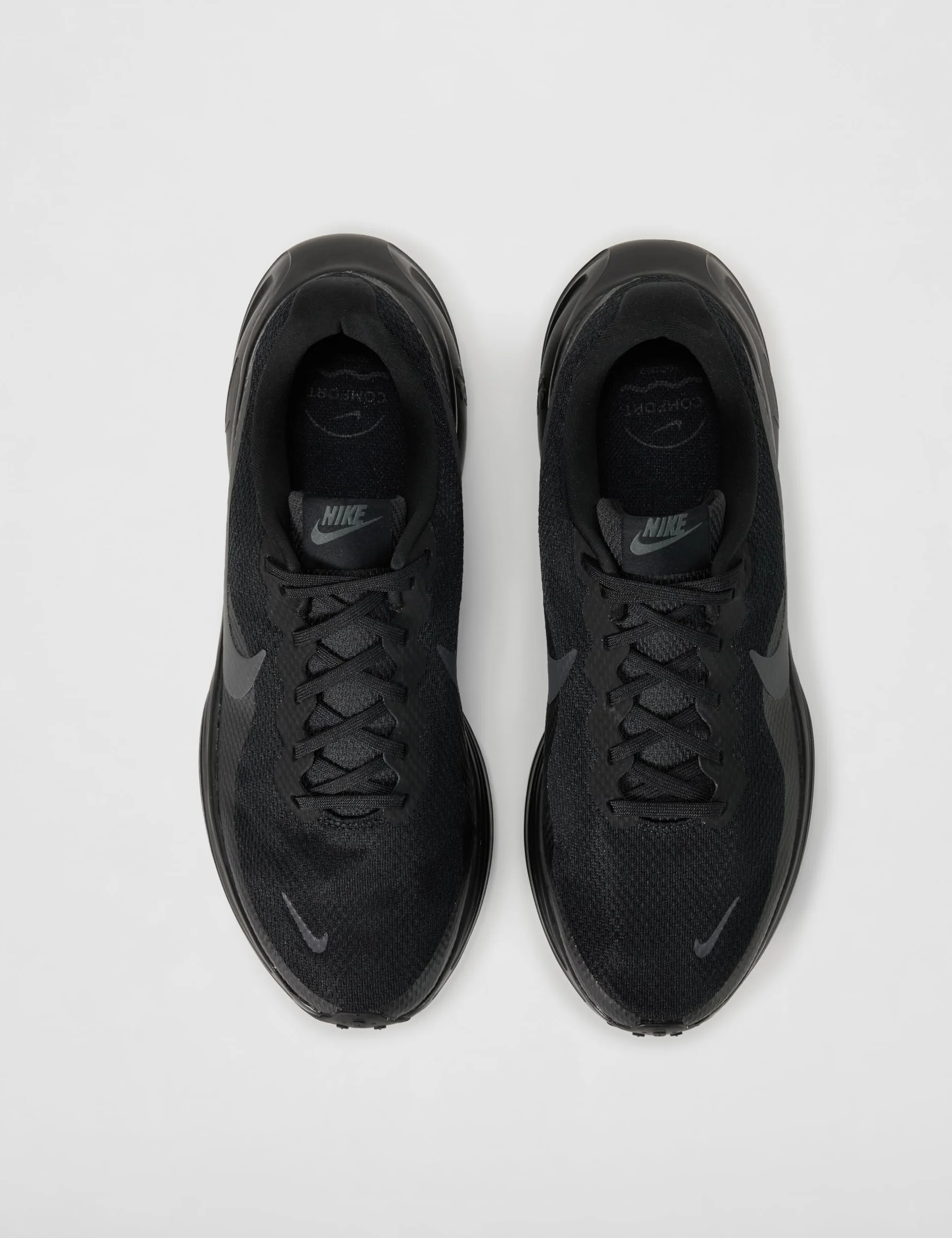 Nike Revolution 8 SneakerHombre
