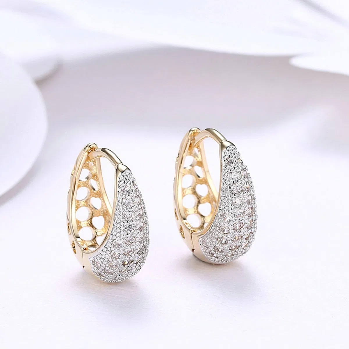 Pendientes de oro auténtico para mujer, oro amarillo 585, 14 K, moissanita, clásicos, pendientes de aro para mujer, pequeños